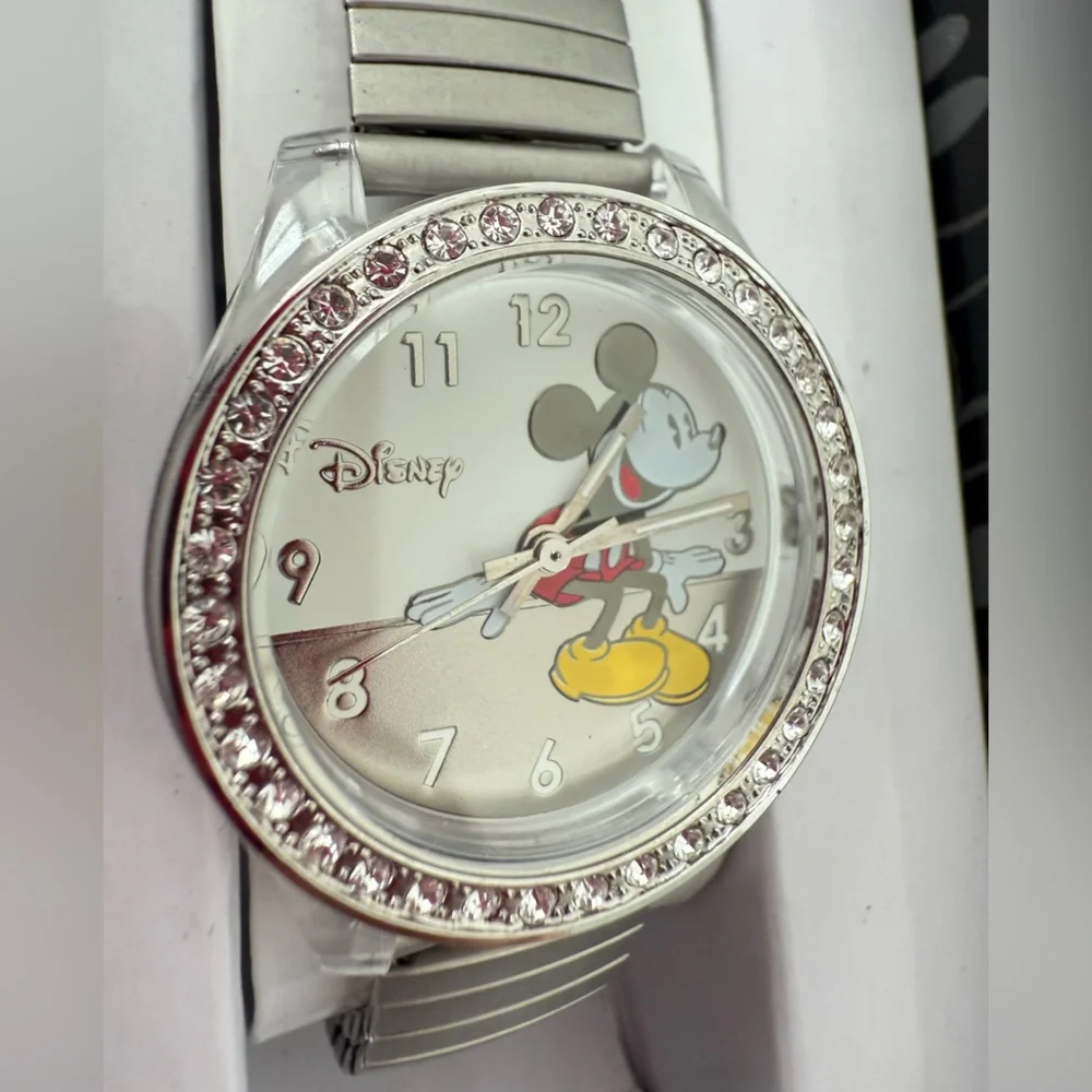 Disney Mickey Mouse ladies silver tone watch NEW BATTERY